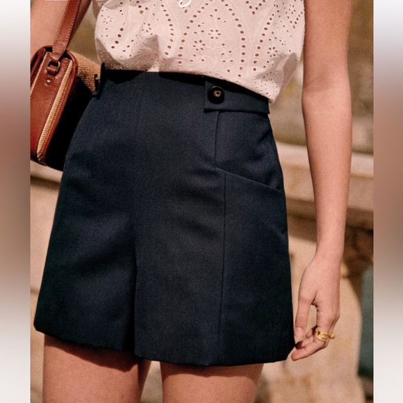 Sezane Rico Shorts - Picture 1 of 6